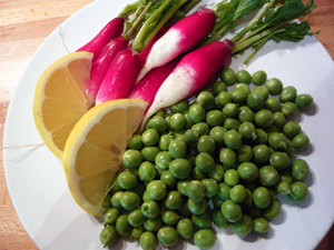 Peas, radishes and lemon